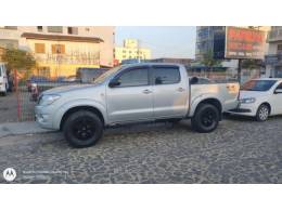 TOYOTA - HILUX - 2010/2010 - Prata - R$ 85.000,00