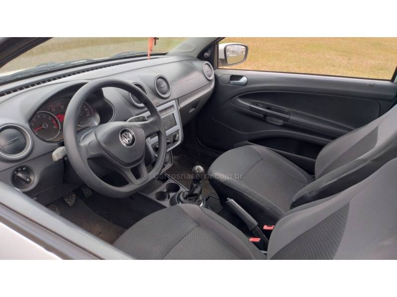 VOLKSWAGEN - SAVEIRO - 2017/2018 - Branca - R$ 55.000,00