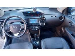 TOYOTA - ETIOS - 2016/2017 - Prata - R$ 63.900,00