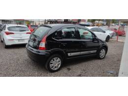 CITROËN - C3 - 2010/2011 - Preta - R$ 25.000,00