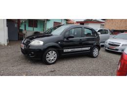 CITROËN - C3 - 2010/2011 - Preta - R$ 25.000,00