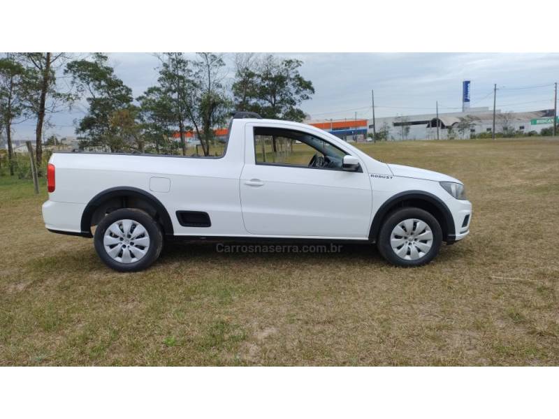 VOLKSWAGEN - SAVEIRO - 2017/2018 - Branca - R$ 55.000,00