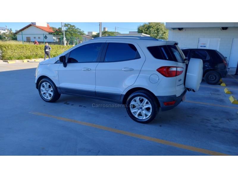 FORD - ECOSPORT - 2013/2013 - Branca - R$ 57.900,00