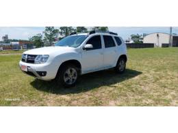 RENAULT - DUSTER - 2015/2016 - Branca - R$ 55.000,00