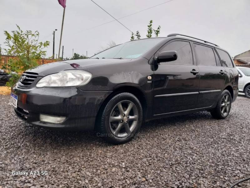 TOYOTA - FIELDER - 2006/2006 - Preta - R$ 33.900,00