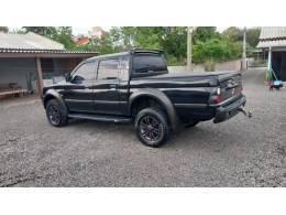MITSUBISHI - L200 OUTDOOR - 2007/2008 - Preta - R$ 55.900,00