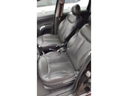 CITROËN - C3 - 2010/2011 - Preta - R$ 25.000,00