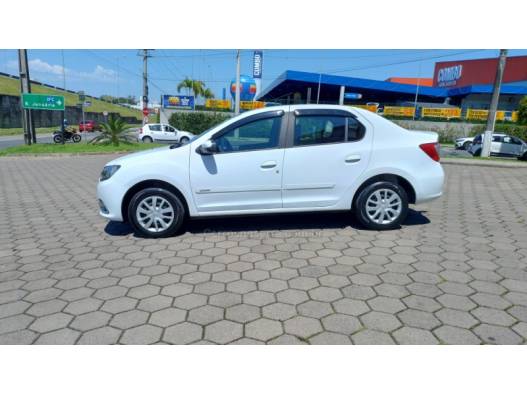 RENAULT - LOGAN - 2017/2018 - Branca - R$ 36.900,00