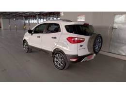 FORD - ECOSPORT - 2015/2016 - Branca - R$ 59.999,00