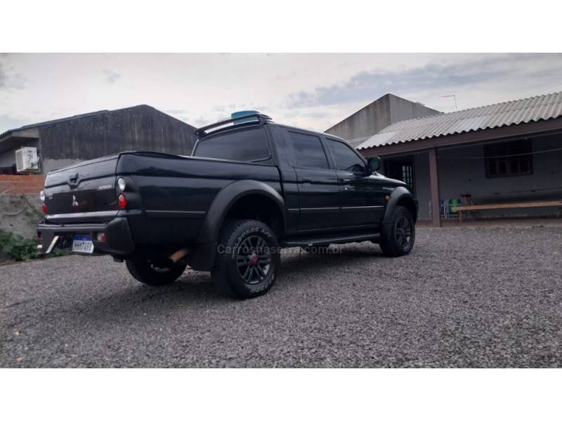 MITSUBISHI - L200 OUTDOOR - 2007/2008 - Preta - R$ 55.900,00